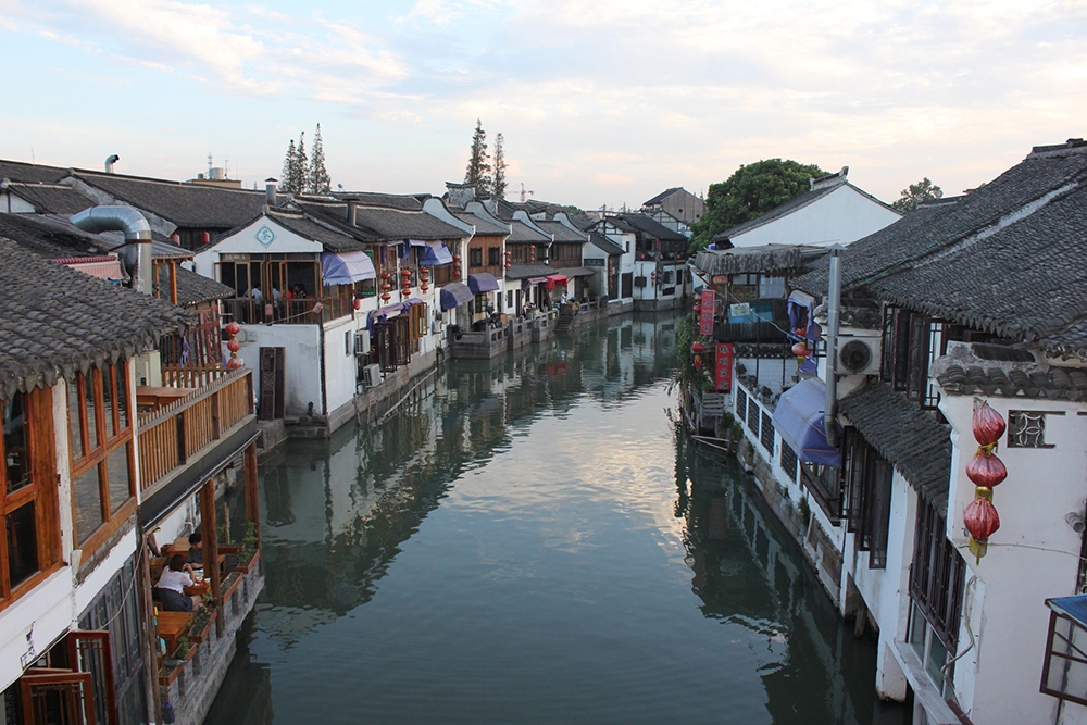Город на воде Чжуцзяцзяо в Шанхае