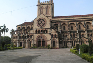 Собор Всех Святых в Аллахабаде в Индии