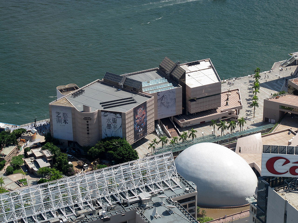 Гонконгский музей искусств с высоты птичьего полета