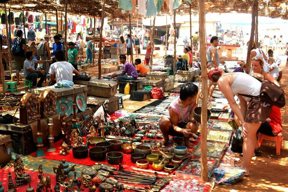 Рынок в Анджуне в Индии