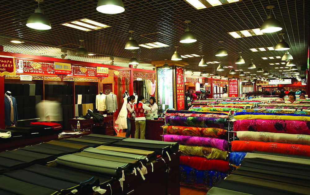 Пекинский шелковый рынок фото