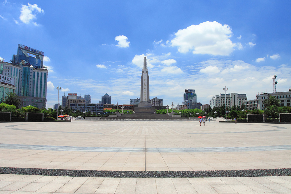 Площадь Байи в Наньчане